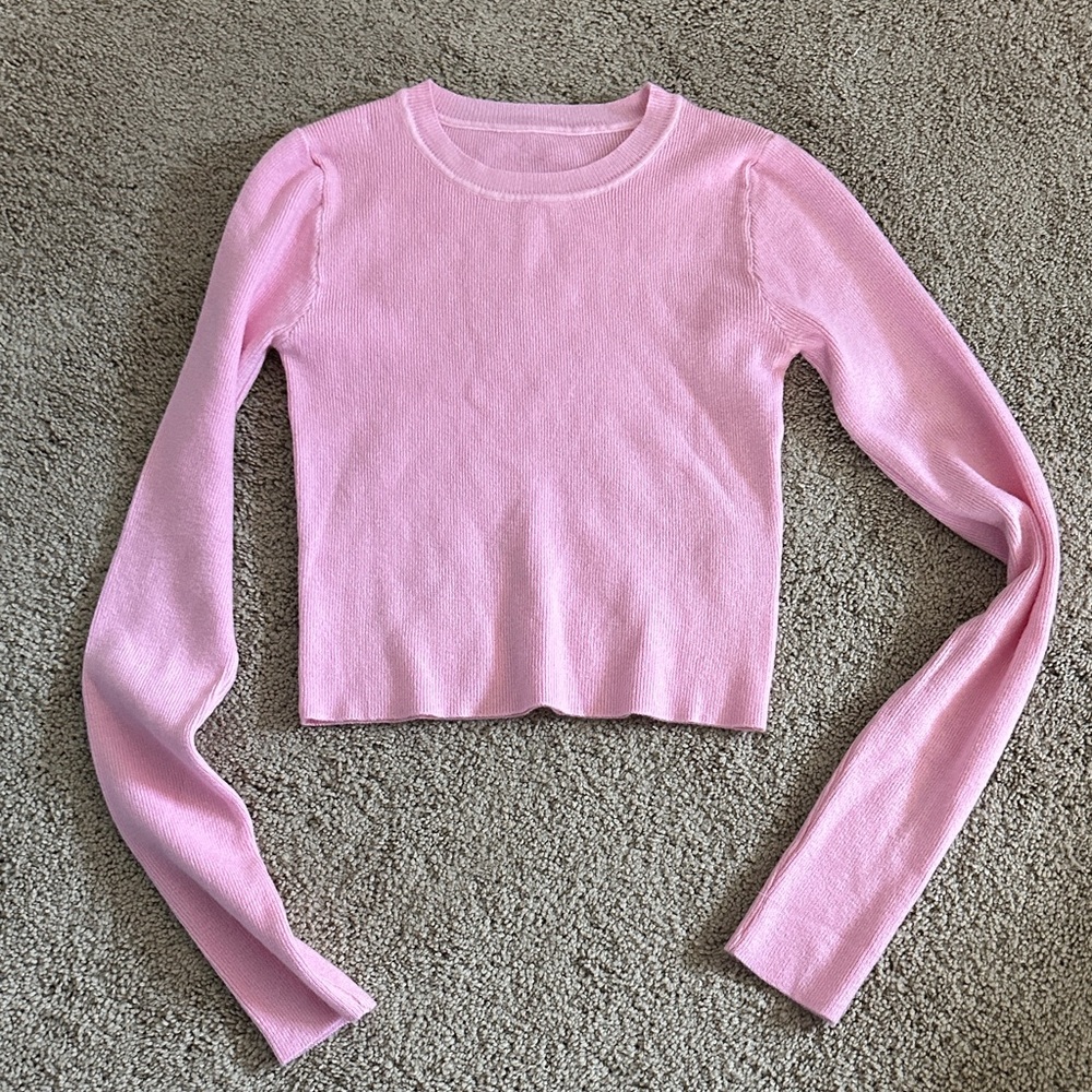 SHEIN Light Pink Long Sleeve Crop Top